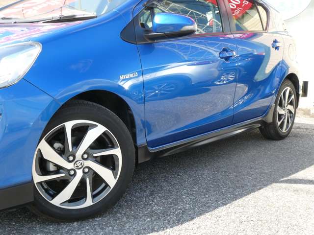 トヨタ アクア １．５ Ｘ－ＵＲＢＡＮ ソリッド H27年 (関東) 99