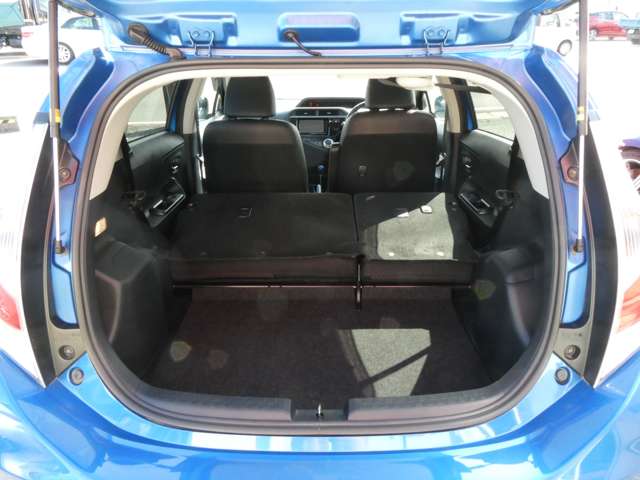 トヨタ アクア １．５ Ｘ－ＵＲＢＡＮ ソリッド H27年 (関東) 99