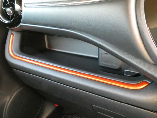 トヨタ アクア １．５ Ｘ－ＵＲＢＡＮ ソリッド H27年 (関東) 99