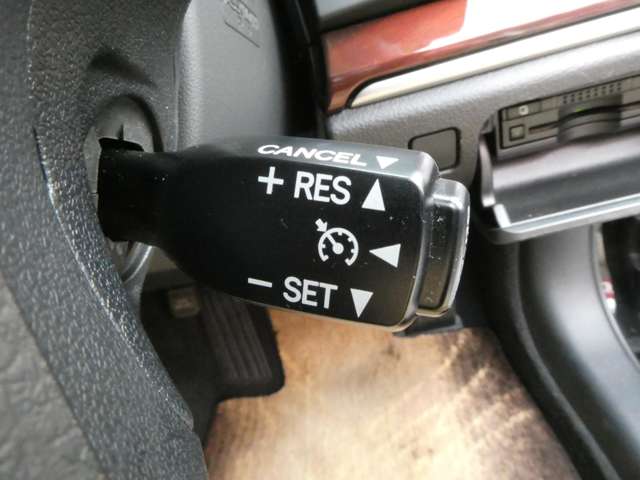 トヨタ クラウン ２．５ ロイヤルサルーン H26年 (関東) 99