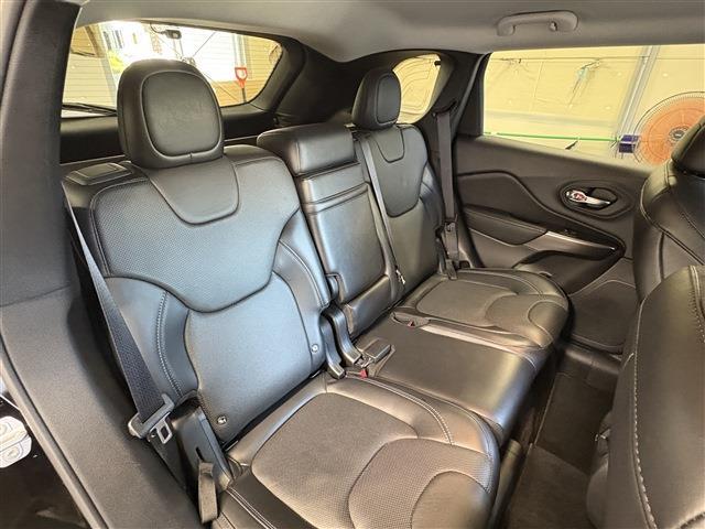 ジープ チェロキー ロンジチュード ローンチエディション ４ＷＤ H30年 (東北) 99