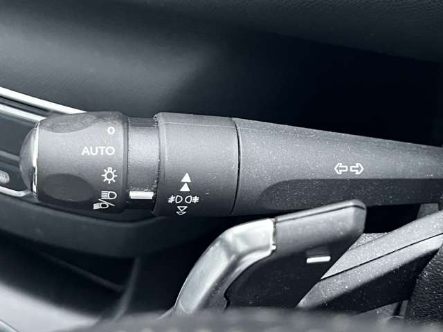 プジョー ３０８ＳＷ ＧＴ ブルーＨＤＩ ディーゼルターボ H30年 (東北) 99