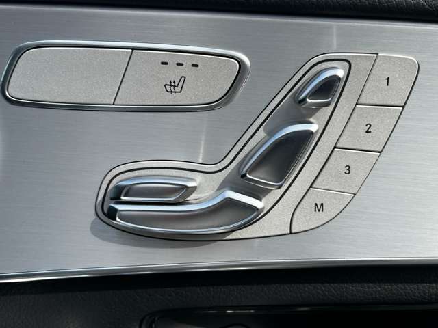 メルセデスベンツ ＧＬＣクラス ２２０ Ｄ ４マチック スポーツ ディーゼルターボ ４ＷＤ R1年 (東北) 99