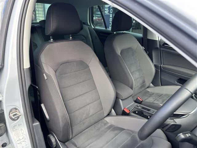 フォルクスワーゲン ゴルフ ＴＳＩ　ハイライン H30年 (東北) 99