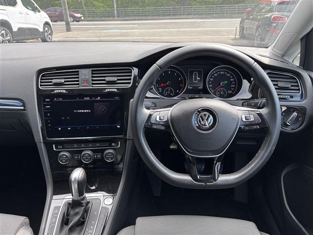 フォルクスワーゲン ゴルフ ＴＳＩ　ハイライン H30年 (東北) 99