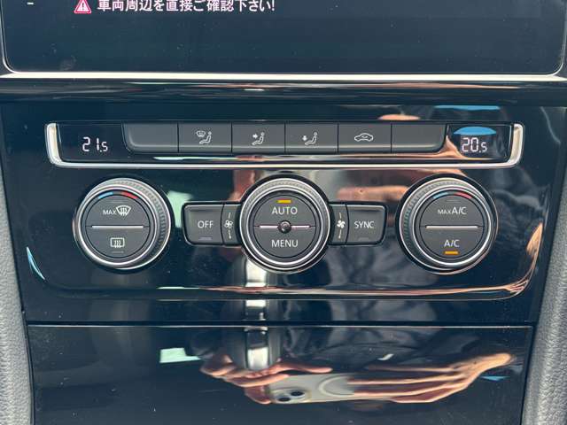 フォルクスワーゲン ゴルフ ＴＳＩ　ハイライン H30年 (東北) 99