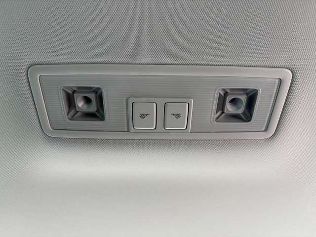 フォルクスワーゲン ゴルフ ＴＳＩ　ハイライン H30年 (東北) 99