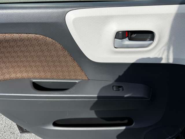 日産 モコ ６６０ Ｘ H25年 (九州・沖縄) 99