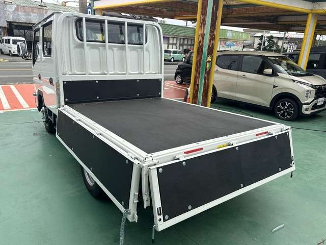 三菱フソウ キャンター ３．０ ダブルキャブ 全低床 ディーゼルターボ R7年 (東海) 99