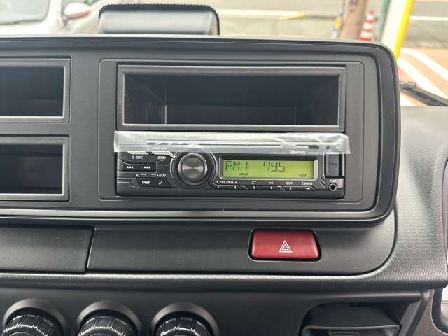 三菱フソウ キャンター ３．０ ダブルキャブ 全低床 ディーゼルターボ R7年 (東海) 99