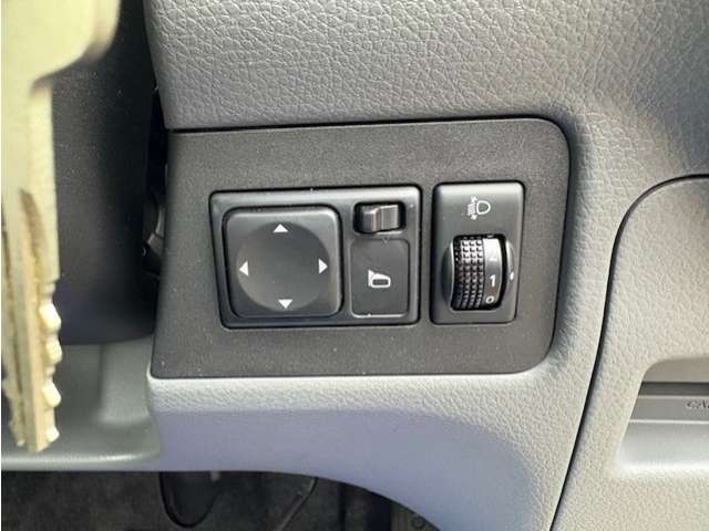 日産 ＮＶ２００バネットバン １．６ ＤＸ ４ＷＤ R1年 (東北) 99