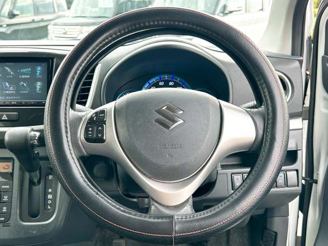 スズキ ワゴンＲ ６６０ スティングレー Ｘ H28年 (九州・沖縄) 99