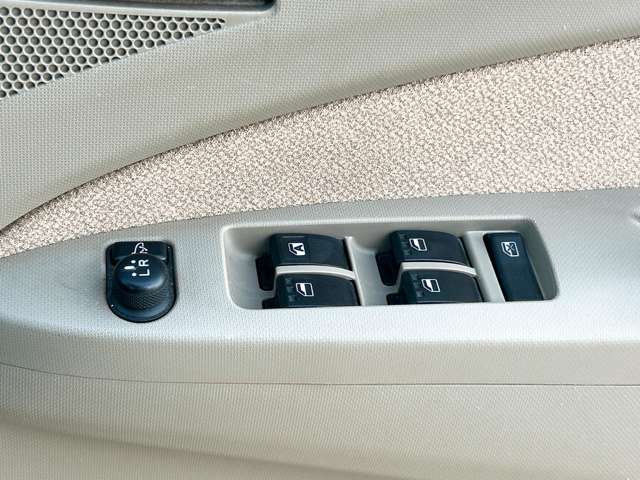 ダイハツ ムーヴ ６６０ Ｘ リミテッド H24年 (九州・沖縄) 99