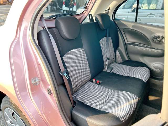 日産 マーチ １．２ Ｓ R1年 (九州・沖縄) 99