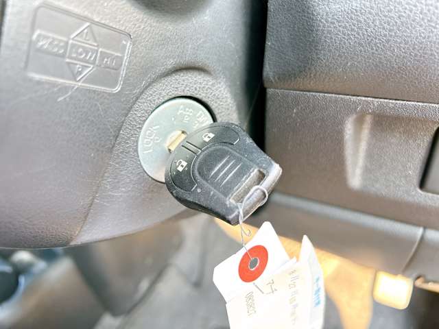 日産 マーチ １．２ Ｓ R1年 (九州・沖縄) 99