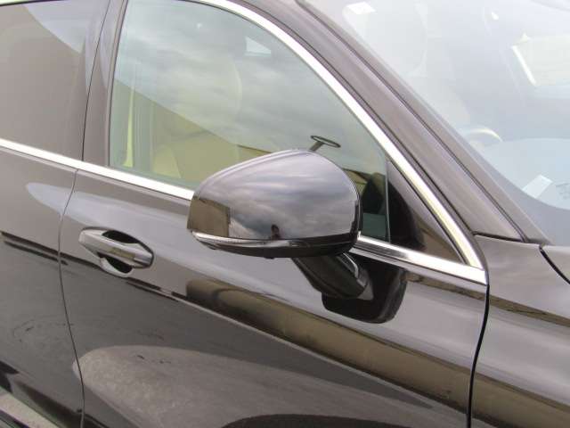 ボルボ Ｖ６０ Ｔ５　インスクリプション R1年 (四国) 99