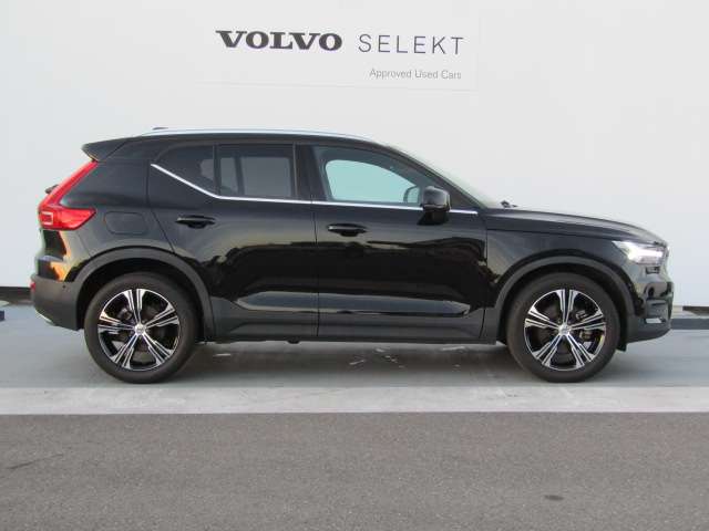ボルボ ＸＣ４０ Ｔ４ ＡＷＤ インスクリプション ４ＷＤ R1年 (四国) 99