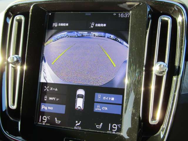 ボルボ ＸＣ４０ Ｔ４ ＡＷＤ インスクリプション ４ＷＤ R1年 (四国) 99