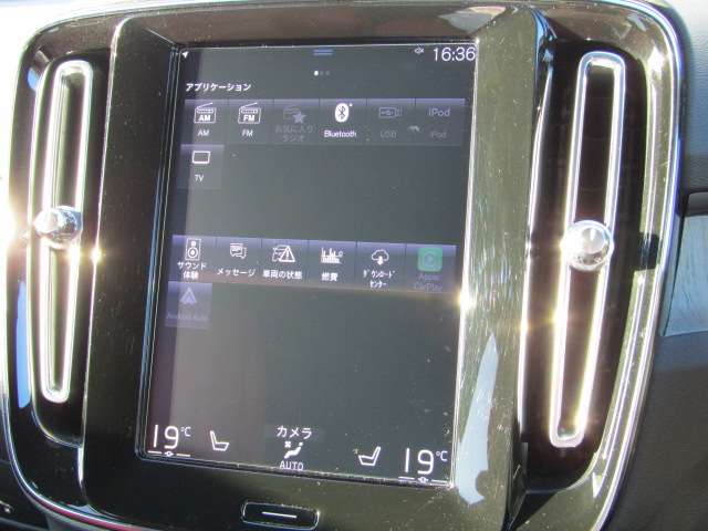 ボルボ ＸＣ４０ Ｔ４ ＡＷＤ インスクリプション ４ＷＤ R1年 (四国) 99