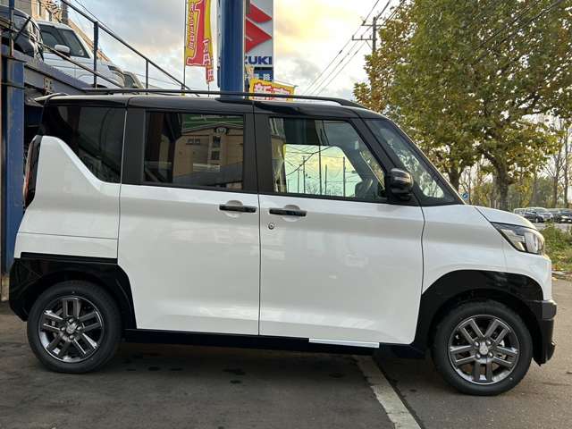 三菱 デリカ　ミニ ６６０ Ｇ プレミアム ４ＷＤ R6年 (北海道) 99