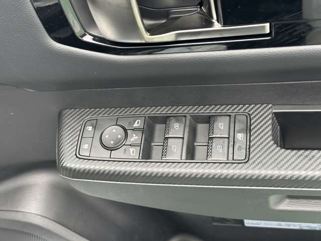 三菱 トライトン ２．４ ＧＳＲ ディーゼルターボ ４ＷＤ R7年 (東海) 99