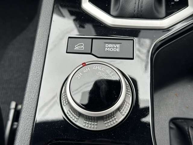 三菱 トライトン ２．４ ＧＳＲ ディーゼルターボ ４ＷＤ R7年 (東海) 99