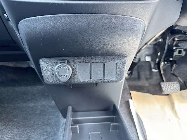 ダイハツ ミラ　イース ６６０ Ｌ ＳＡＩＩＩ ４ＷＤ R7年 () 99