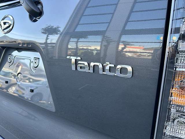 ダイハツ タント ６６０ カスタム Ｘ リミテッド R7年 () 99