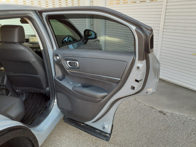 ホンダ ヴェゼル １．５ Ｅ：ＨＥＶ Ｚ ４ＷＤ R6年 (甲信越・北陸) 99