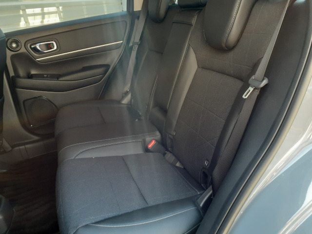 ホンダ ヴェゼル １．５ Ｅ：ＨＥＶ Ｚ ４ＷＤ R6年 (甲信越・北陸) 99