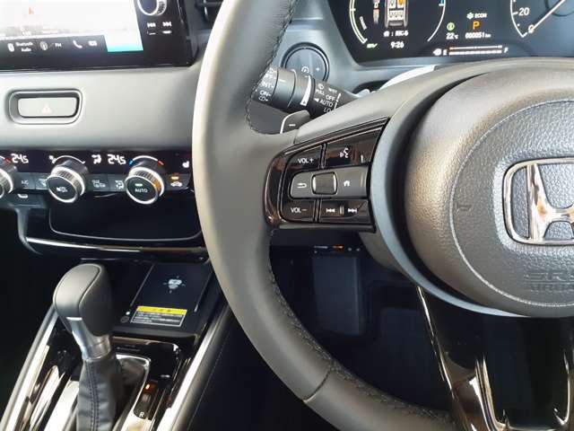 ホンダ ヴェゼル １．５ Ｅ：ＨＥＶ Ｚ ４ＷＤ R6年 (甲信越・北陸) 99