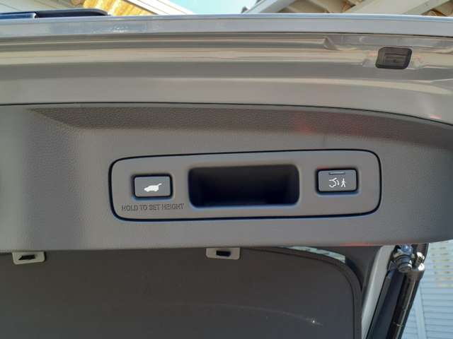 ホンダ ヴェゼル １．５ Ｅ：ＨＥＶ Ｚ ４ＷＤ R6年 (甲信越・北陸) 99