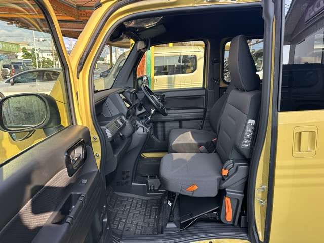 ホンダ Ｎ−ＶＡＮ ６６０ ファン ４ＷＤ R6年 (東海) 99