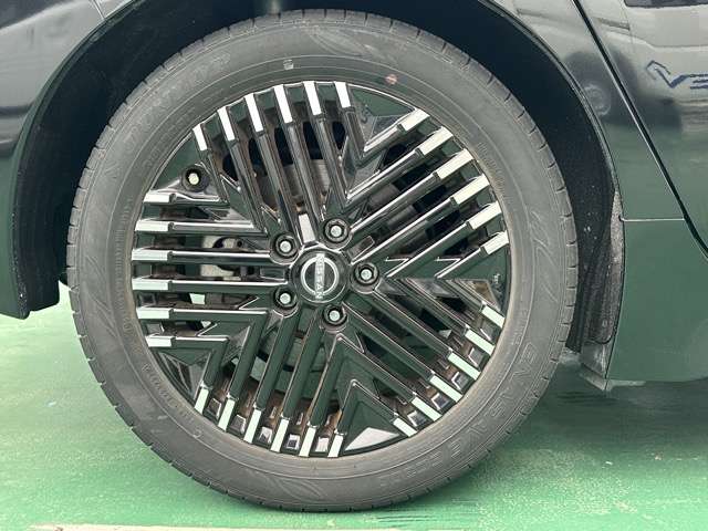 日産 リーフ Ｘ　Ｖセレクション R5年 (東海) 99