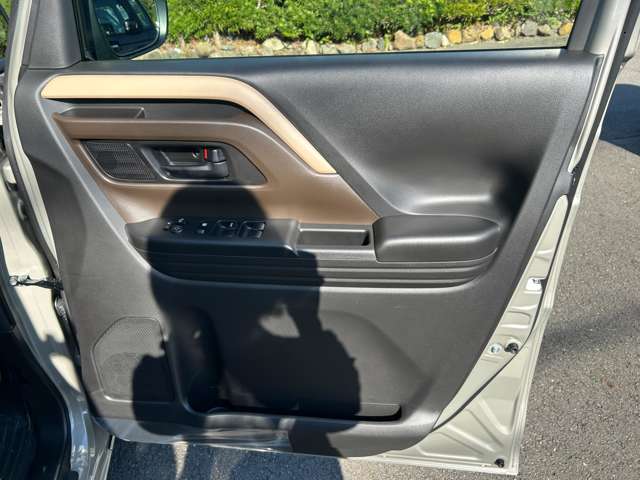 スズキ スペーシア ６６０ ハイブリッド Ｇ R7年 (東海) 99