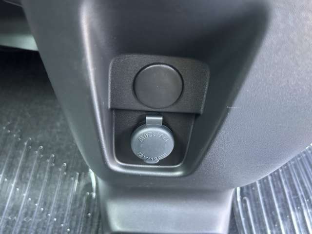 スズキ スペーシア ６６０ ギア ハイブリッド ＸＺ R7年 (東海) 99