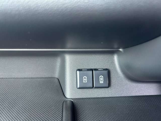 スズキ スペーシア ６６０ ギア ハイブリッド ＸＺ R7年 (東海) 99