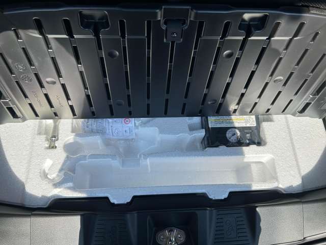 スズキ スペーシア ６６０ ギア ハイブリッド ＸＺ R7年 (東海) 99