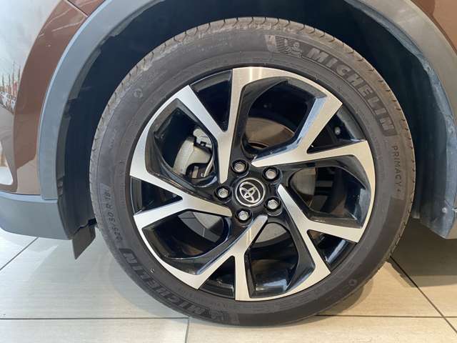 トヨタ Ｃ−ＨＲ ハイブリッド １．８ Ｇ H30年 (九州・沖縄) 99