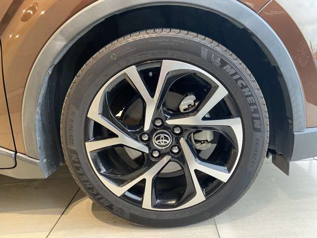 トヨタ Ｃ−ＨＲ ハイブリッド １．８ Ｇ H30年 (九州・沖縄) 99