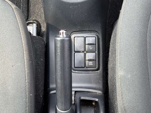 トヨタ アクア １．５ Ｓ スタイルブラック H30年 (九州・沖縄) 99