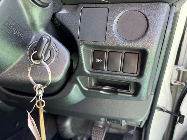 トヨタ ハイエースバン ２．８ ＤＸ ロング ディーゼルターボ ４ＷＤ H30年 (九州・沖縄) 99