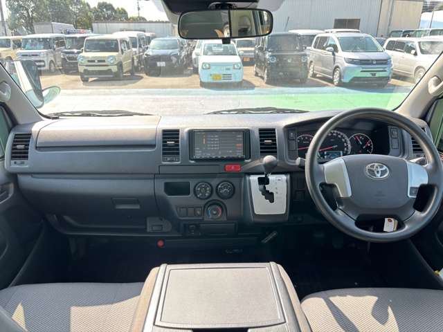 トヨタ ハイエースバン ２．８ ＤＸ ロング ディーゼルターボ ４ＷＤ H30年 (九州・沖縄) 99