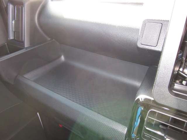 ダイハツ タント ６６０ カスタム ＲＳ R6年 (関東) 99