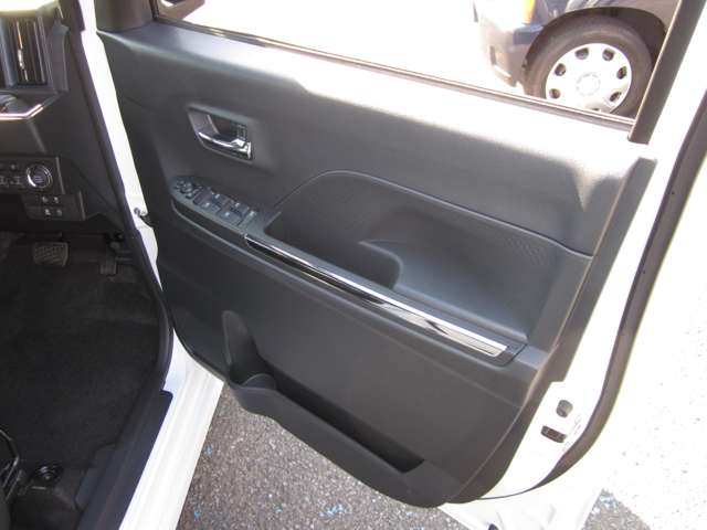 ダイハツ タント ６６０ カスタム ＲＳ R6年 (関東) 99