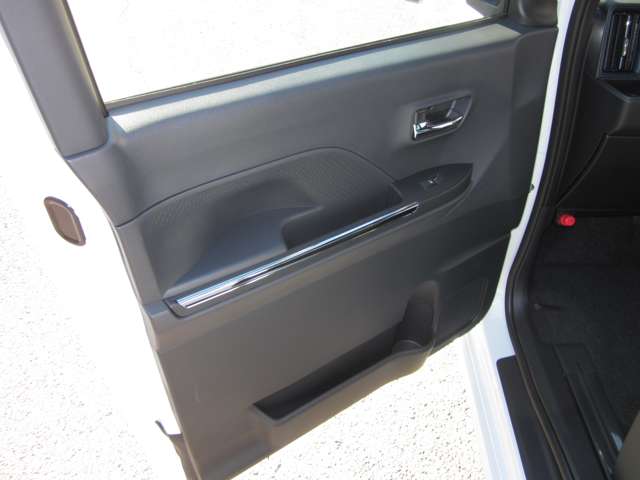 ダイハツ タント ６６０ カスタム ＲＳ R6年 (関東) 99