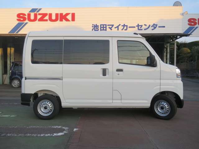 ダイハツ ハイゼットカーゴ ６６０ デラックス R7年 (関東) 99