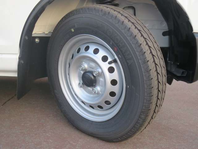 ダイハツ ハイゼットカーゴ ６６０ デラックス R7年 (関東) 99