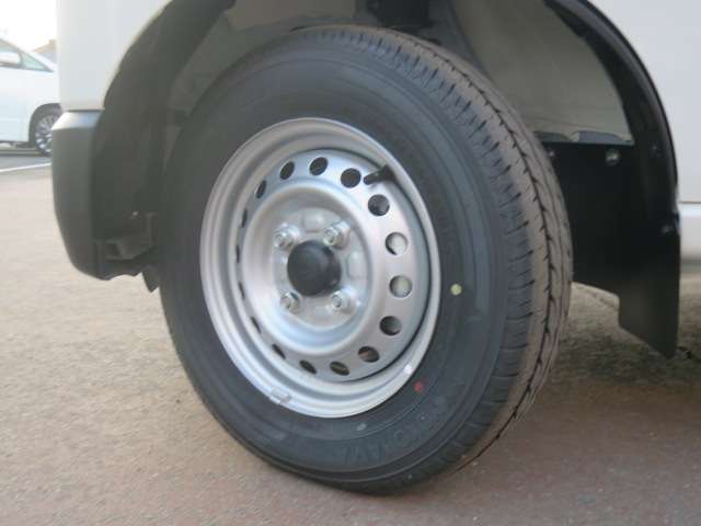 ダイハツ ハイゼットカーゴ ６６０ デラックス R7年 (関東) 99