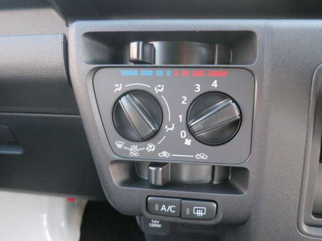 ダイハツ ハイゼットカーゴ ６６０ デラックス R7年 (関東) 99